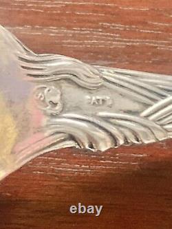 FRONTENAC BY INTERNATIONAL SILVER STERLING SILVER FISH SLICE WithNO MONOGRAM