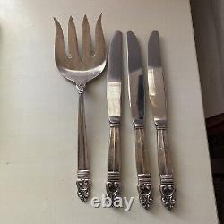 STERLING SILVER INTERNATIONAL ROYAL DANISH FISH SERVING FORK 9 110g + Knives