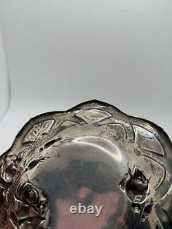Vintage International Sterling Silver Rose Embossed 7 Bon Bon Bowl C1055