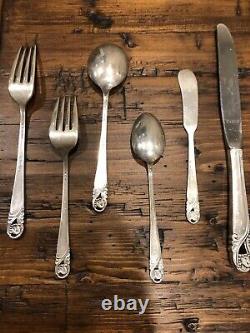 International Sterling Silver Spring Glory Six Pièces Silverware Setting