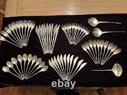 MCM International Sterling Vision Flatware 66 Pièces Ronald Hayes Pearson
